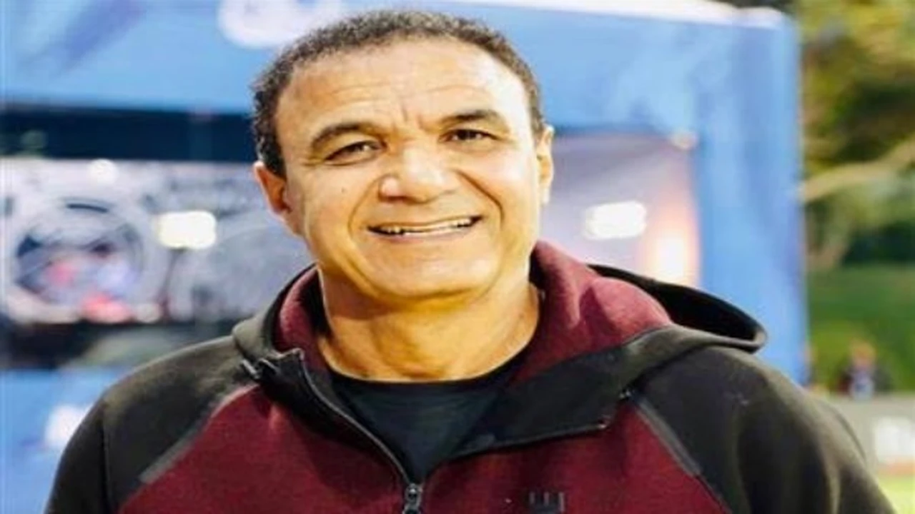 إياكم والثقة الزائدة.. أحمد الطيب يُحذّر لاعبي الزمالك قبل مواجهة بلوزداد